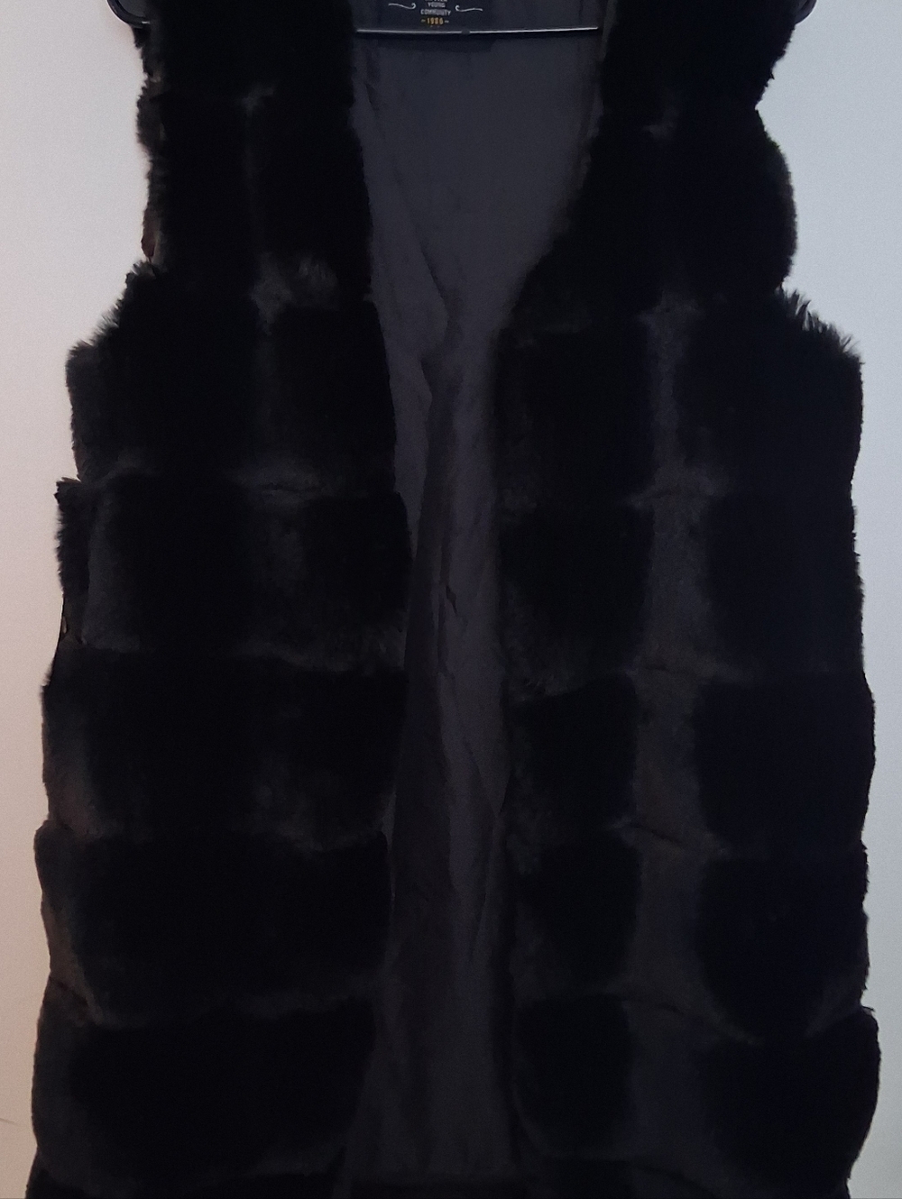 Cavalini Black Faux Fur Sleeveless Vest